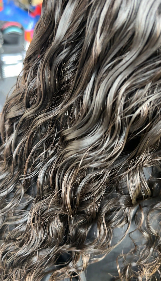 Leave-In Detangling Spray for Curl Definition & Hydration
